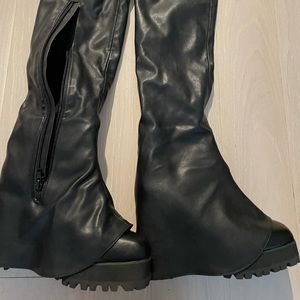 Black over the knee Y2K inspired/Givenchy inspired boots